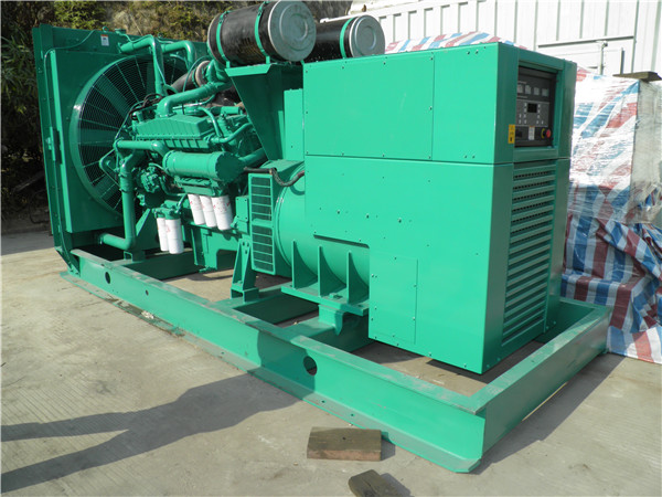 南明出租发电机 发电机组厂家：柴油发电机组的控制屏的作用是什么？