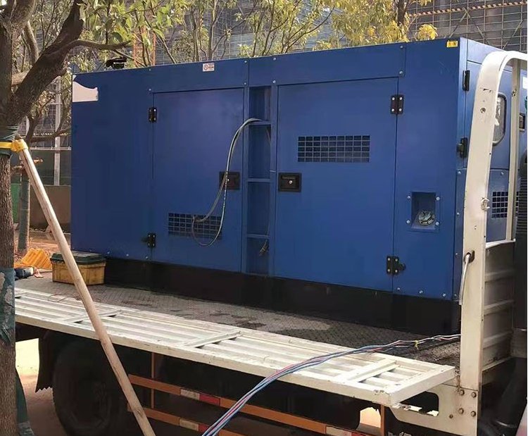 南明柴油发电机组空气滤清器多久更换一次？