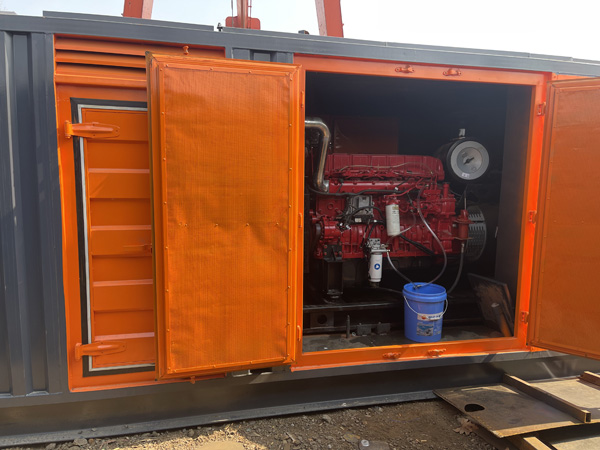 南明哪些因素会影响 200KW 柴油发电机的燃油消耗率？