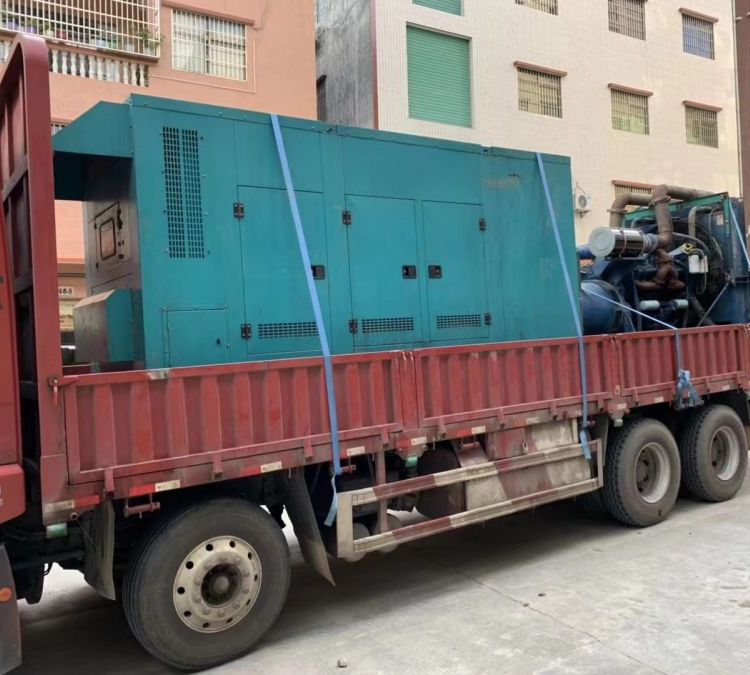 南明如何在不同负载率下确保 400KW 柴油发电机组的正常运行？