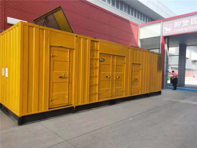 南明国内外发电机组租赁合同在明确设备维护责任方面有哪些不同做法？